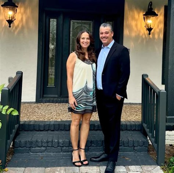 Are Amber and Rob together?