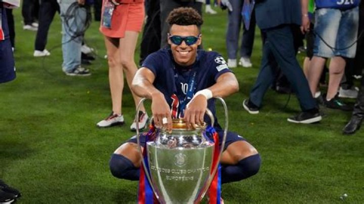 Are Desiry and Rodney together?