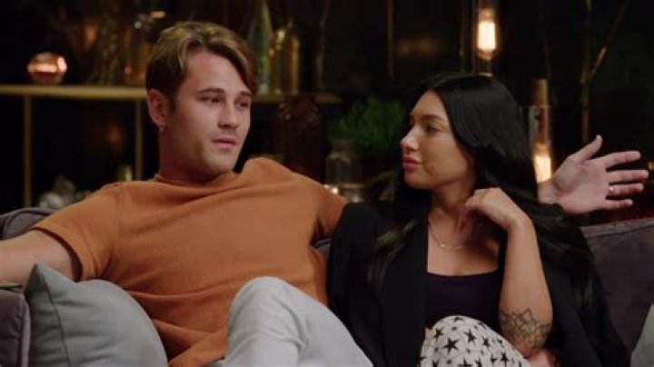 Are Ella and Mitch together?