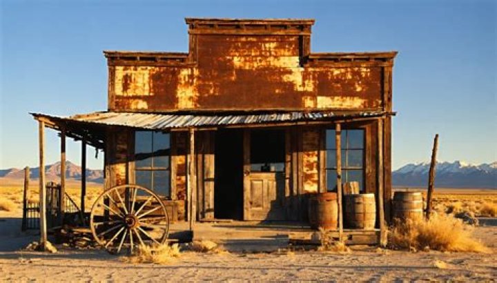 Are there any ghost towns near Las Vegas?