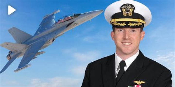 Are TOPGUN pilots real?