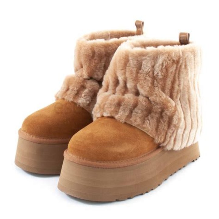 Are Ugg boots bogan?