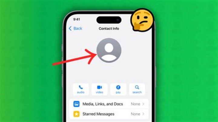 Can a blocked person still be able to see past conversations?