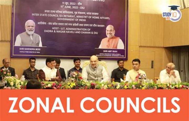 Can a person enrolled in other profession be enrolled under Bar Council of India as advocate?