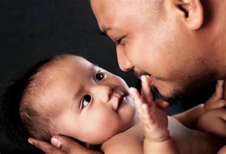 Can babies recognize their father?