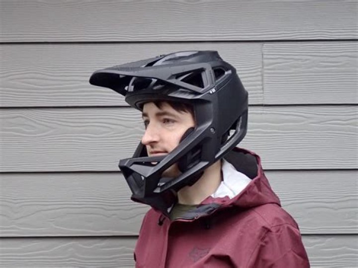 Can bike helmets get wet?