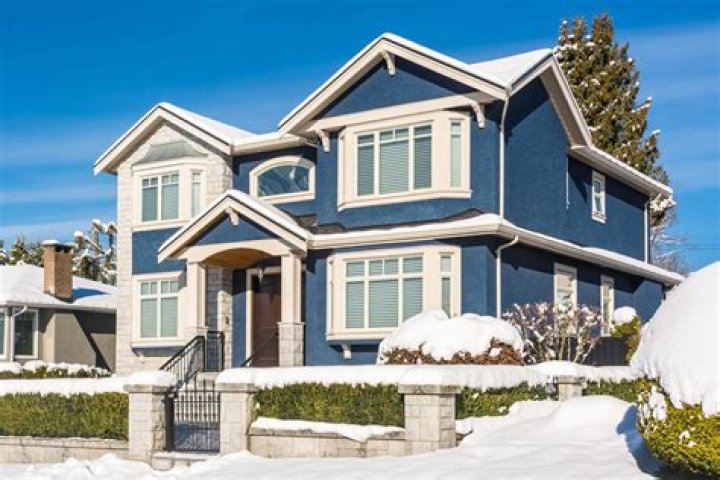 Can I paint in the winter?