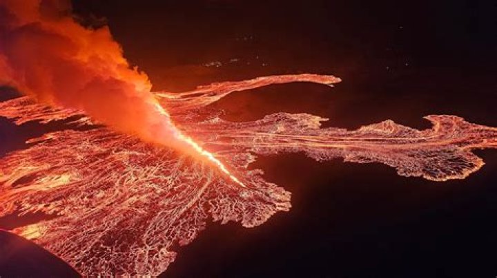 Can I see lava in Iceland?