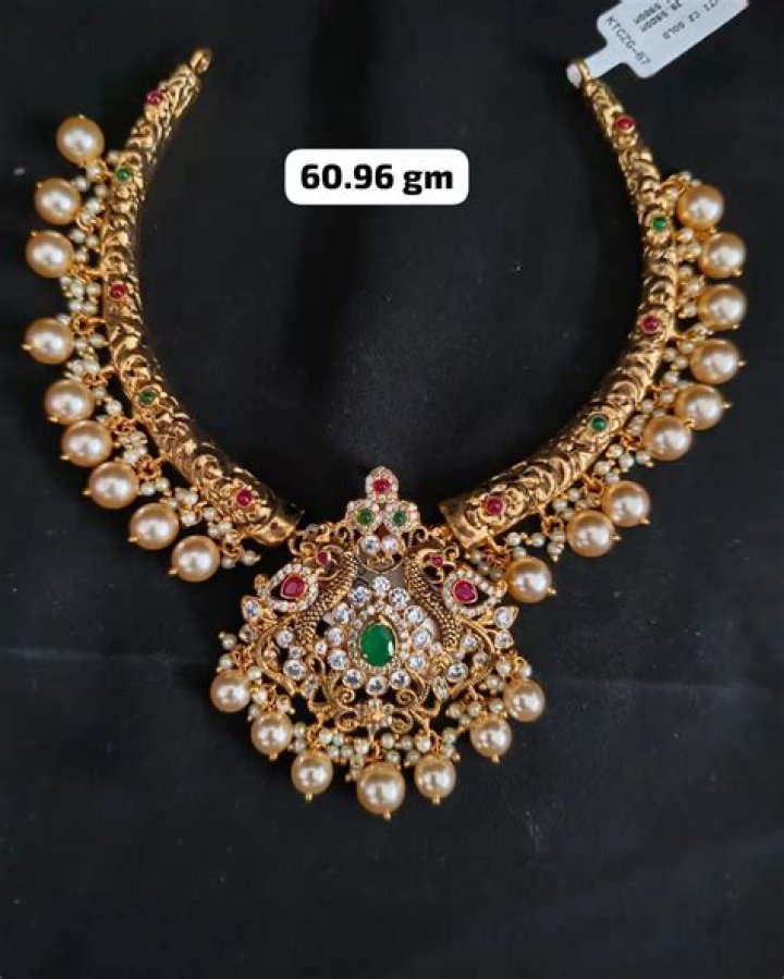 Can I send gold jewelry through DHL?