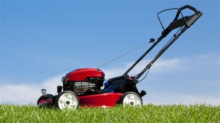 Can I use WD-40 on lawn mower?