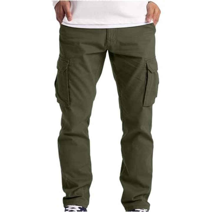 Can I wear cargo pants to work at Walmart?