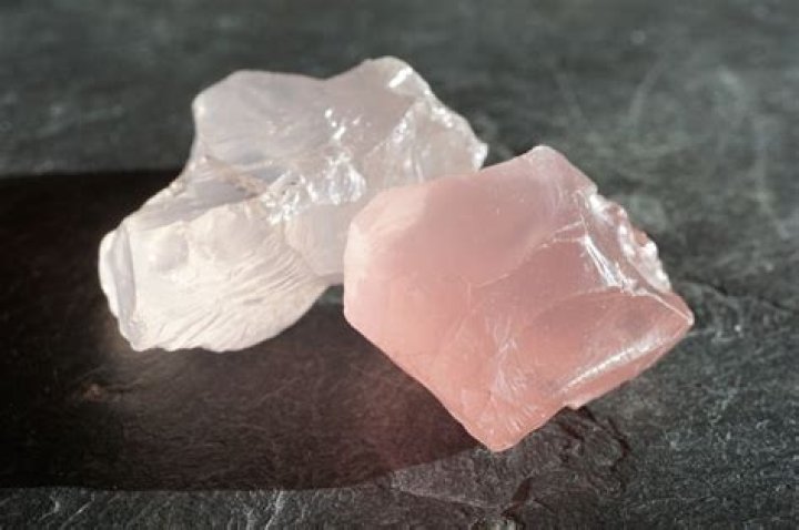 Can quartz be pink?