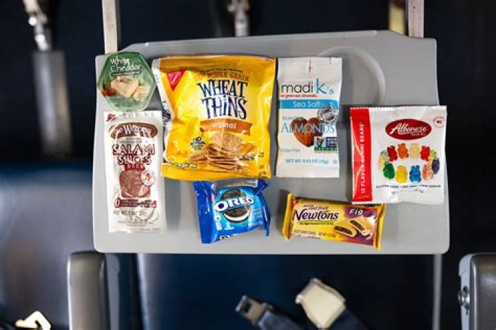 Can you eat snacks on a plane?