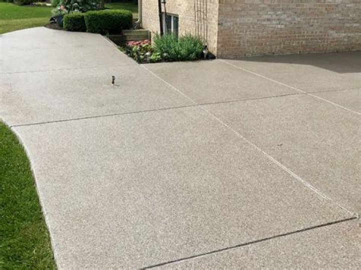 Can you epoxy outdoor concrete?