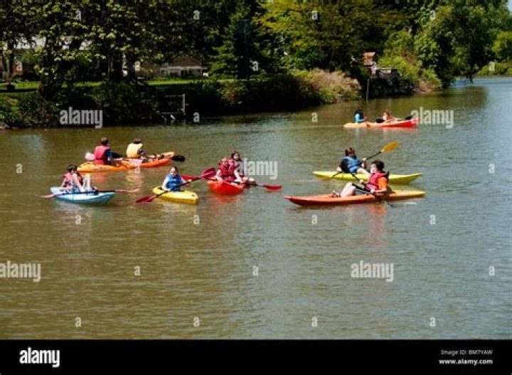 Can you kayak on the Erie Canal?
