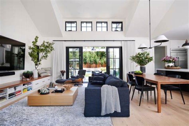 Can you make a living from Instagram?