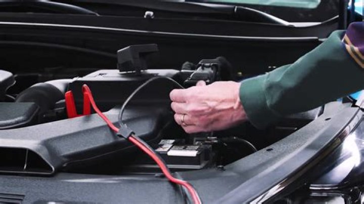 Can you open the front of a Wii?