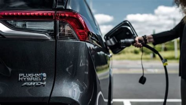 Can you push a Tesla if it runs out of battery?