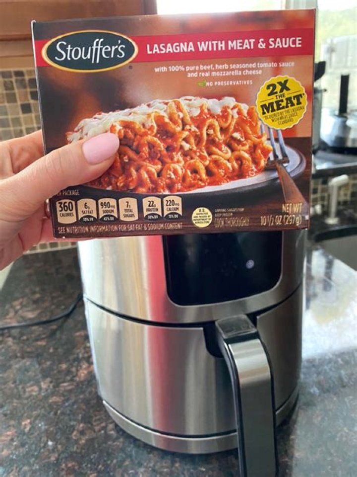 Can you put frozen lasagna in air fryer?