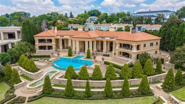 Can you rent out a house bought with a VA loan?