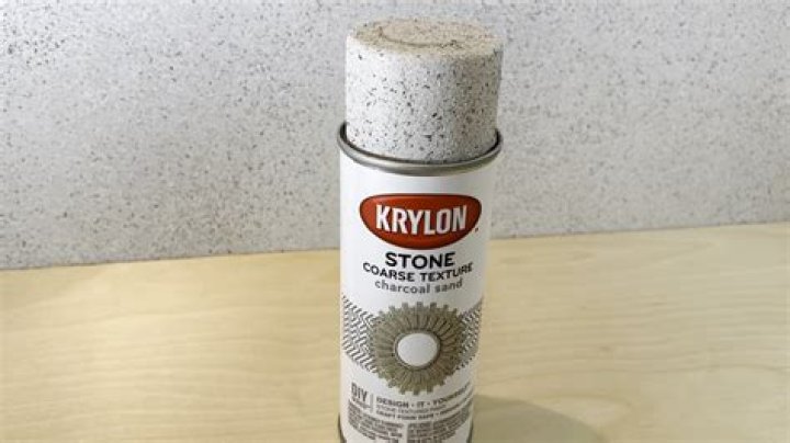 Can you spray paint babys breath?