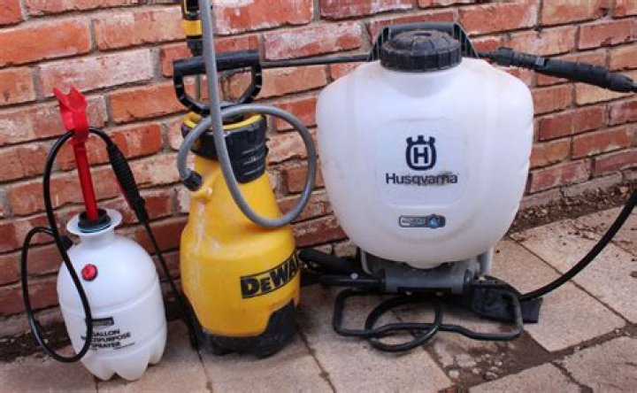 Can you spray Thompson's water seal with a pump sprayer?