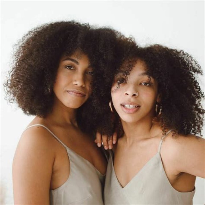 Can you squeeze milia out?