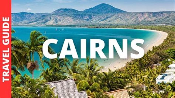 Can you swim at Cairns in summer?