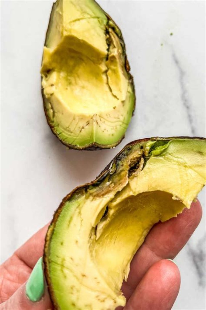 Can you use rotten avocado on your hair?