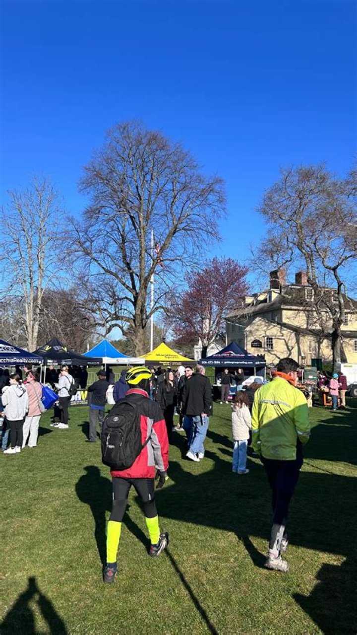 Can you walk 18 holes in 3 hours?