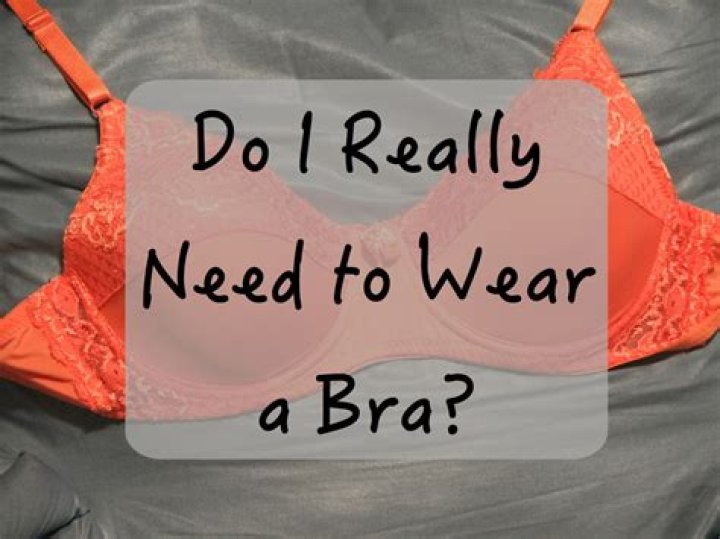 Can you wear a bra for CT scan?