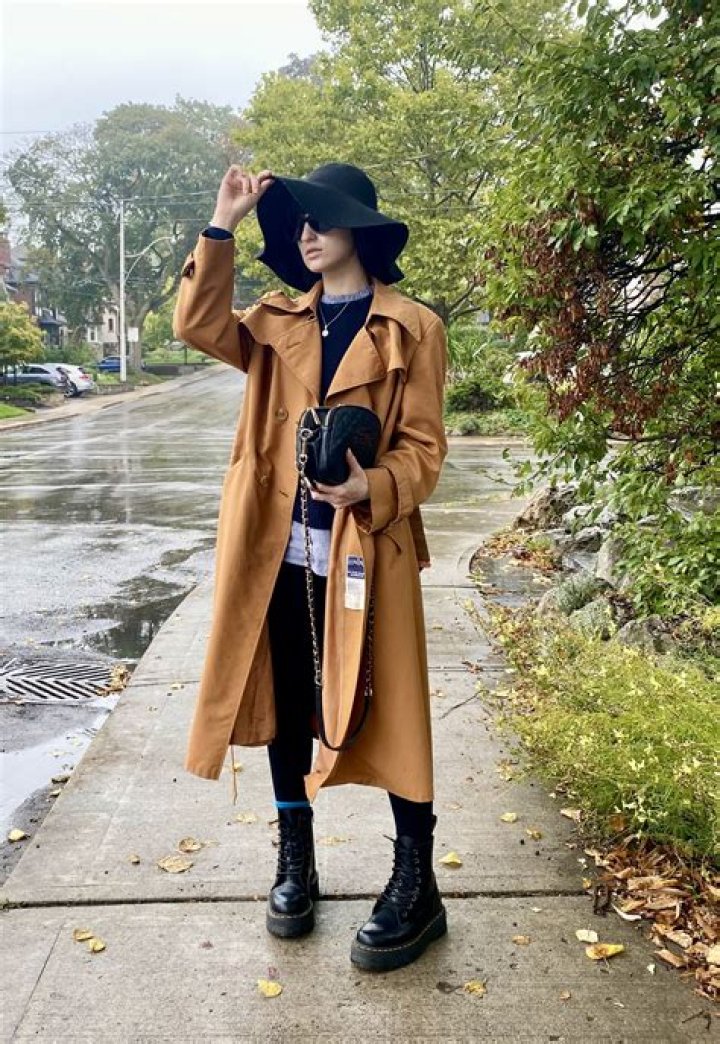 Can you wear Doc Martens to a club?