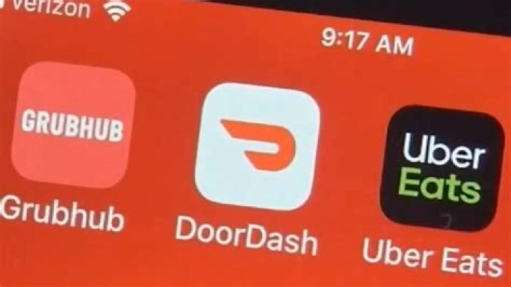 Can you work for Grubhub and DoorDash at the same time?