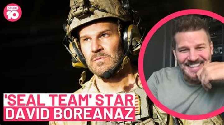 Did David Boreanaz serve in the military?
