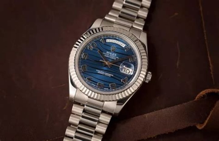 Do all Rolex watches have a serial number?