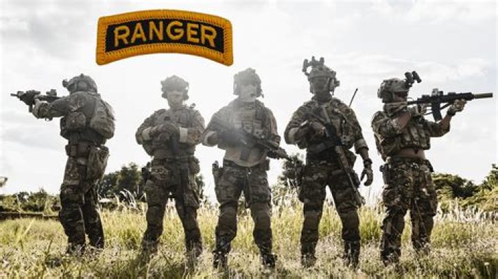 Do Army Rangers use SCARs?
