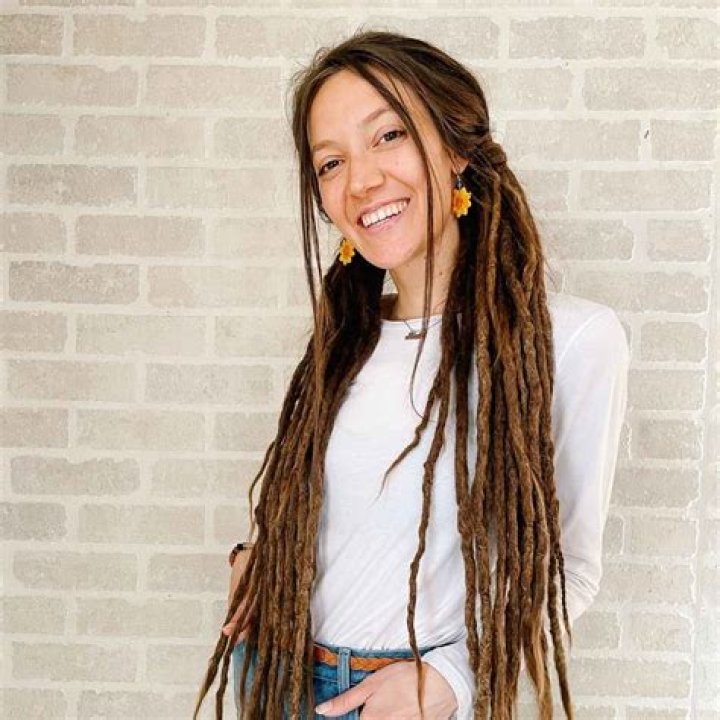 Do dreadlocks stink?