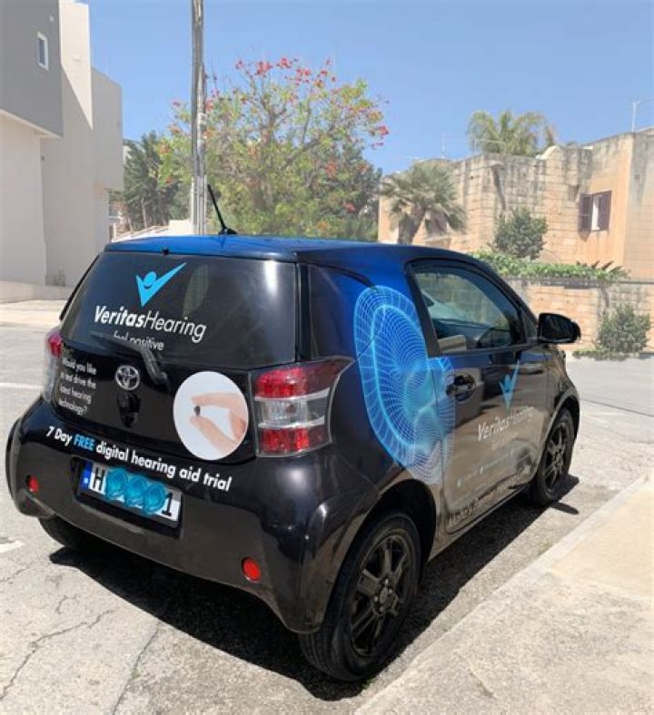 Do ear impressions hurt?