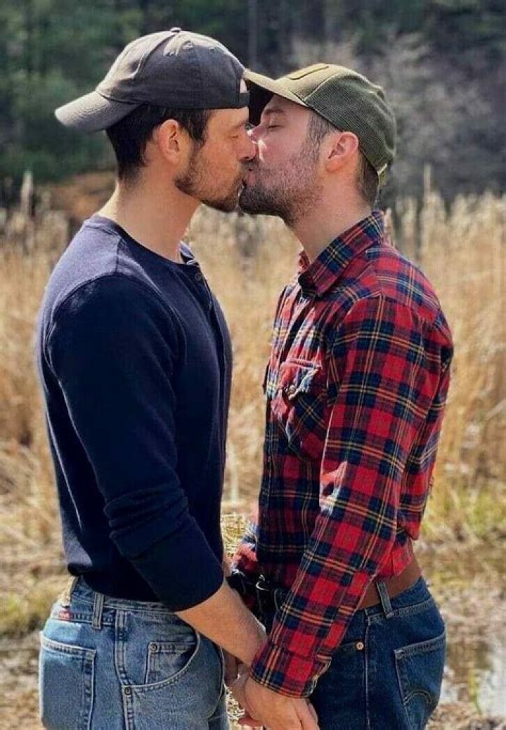 Do guys enjoy kissing?