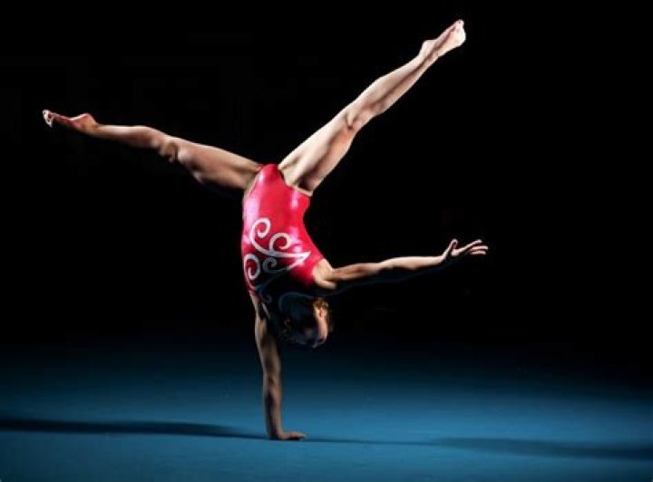 Do gymnasts get their periods?