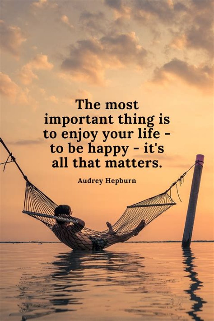 Do rich people enjoy life more?