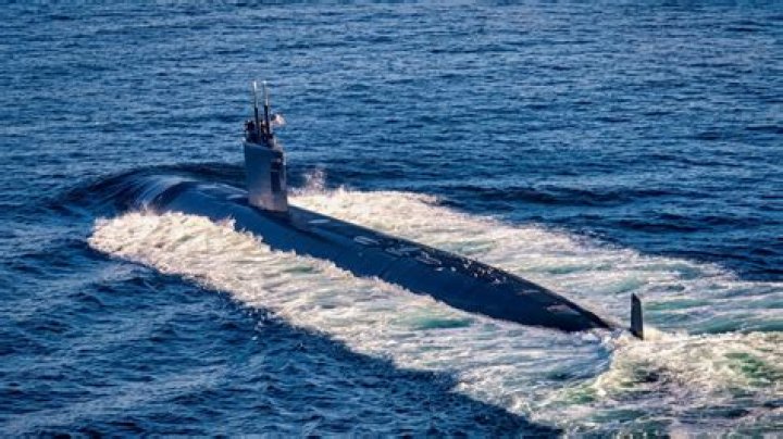 Do submarines ever fight each other?