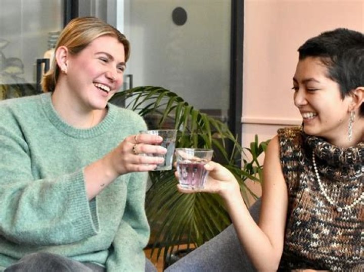 Do therapists think about clients between sessions?