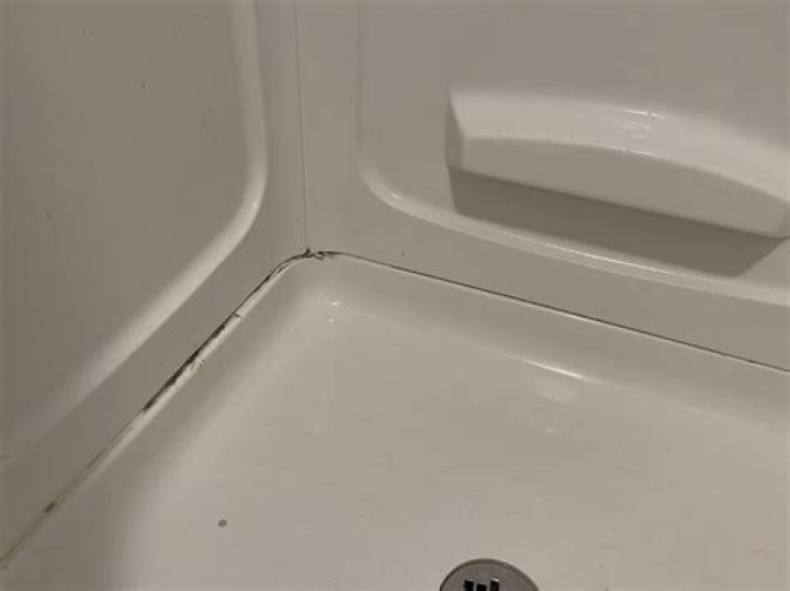 Do tile showers need to be caulked?