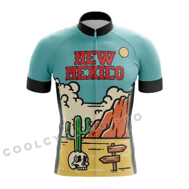 Do triathletes wear bras?