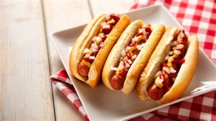 Do uncured hot dogs taste better?