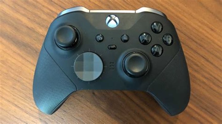 Do wired Xbox controllers have Bluetooth?