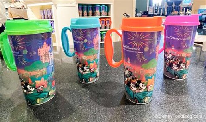Do you get free refills at Disney World?