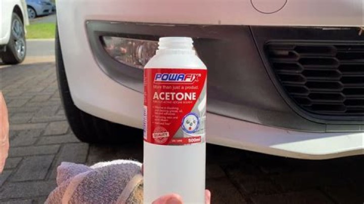 Does acetone remove paint?