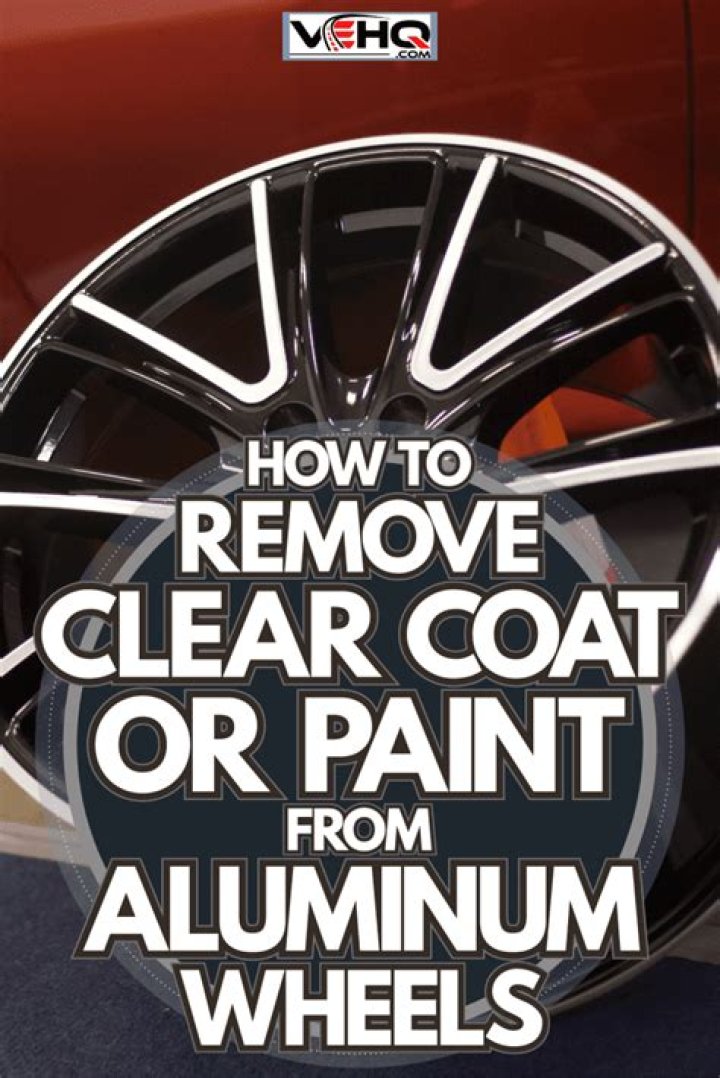 Does alcohol remove clear coat?